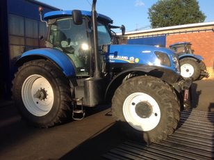 NEW HOLLAND T7.220 AUTO COMMAND